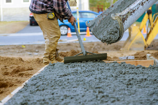 Best Concrete Sidewalk Installation in Fox Farm College, WY